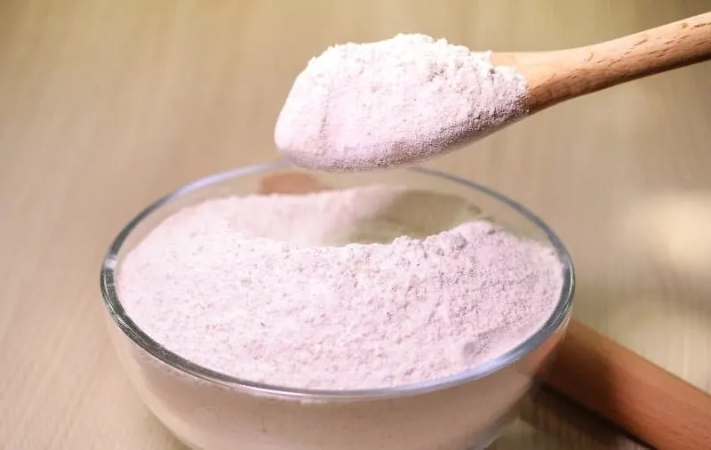Should You Sift Flour For Dough