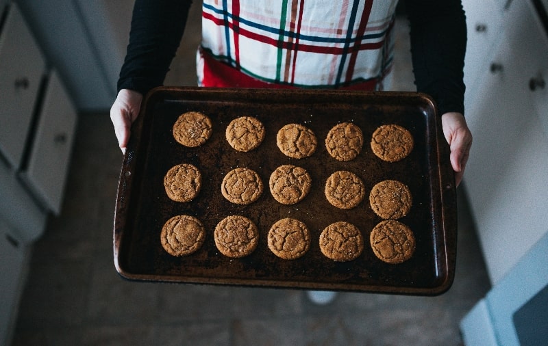 Can Cookies Be Baked On Aluminium Foil?